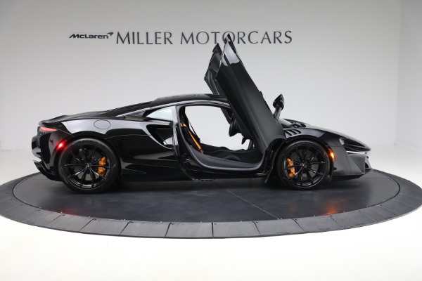 Used 2023 McLaren Artura for sale Sold at Pagani of Greenwich in Greenwich CT 06830 19