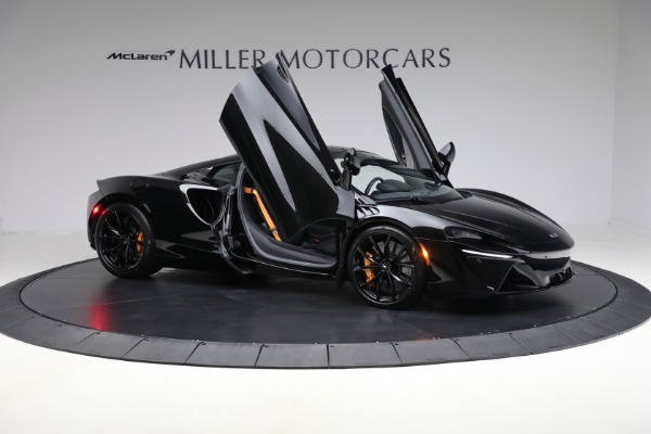 Used 2023 McLaren Artura for sale Sold at Pagani of Greenwich in Greenwich CT 06830 20