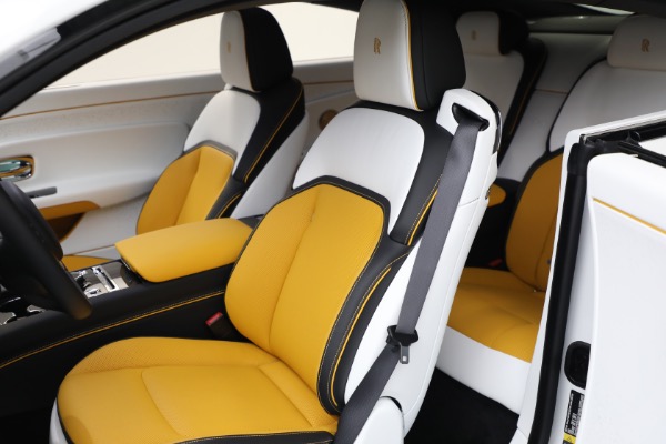 New 2025 Rolls-Royce Black Badge Spectre for sale $561,925 at Pagani of Greenwich in Greenwich CT 06830 15