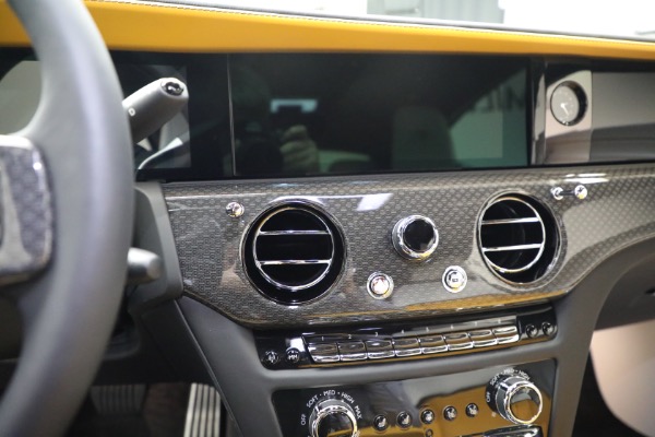 New 2025 Rolls-Royce Black Badge Spectre for sale $561,925 at Pagani of Greenwich in Greenwich CT 06830 20