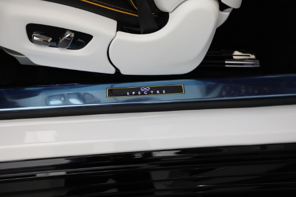 New 2025 Rolls-Royce Black Badge Spectre for sale $561,925 at Pagani of Greenwich in Greenwich CT 06830 23