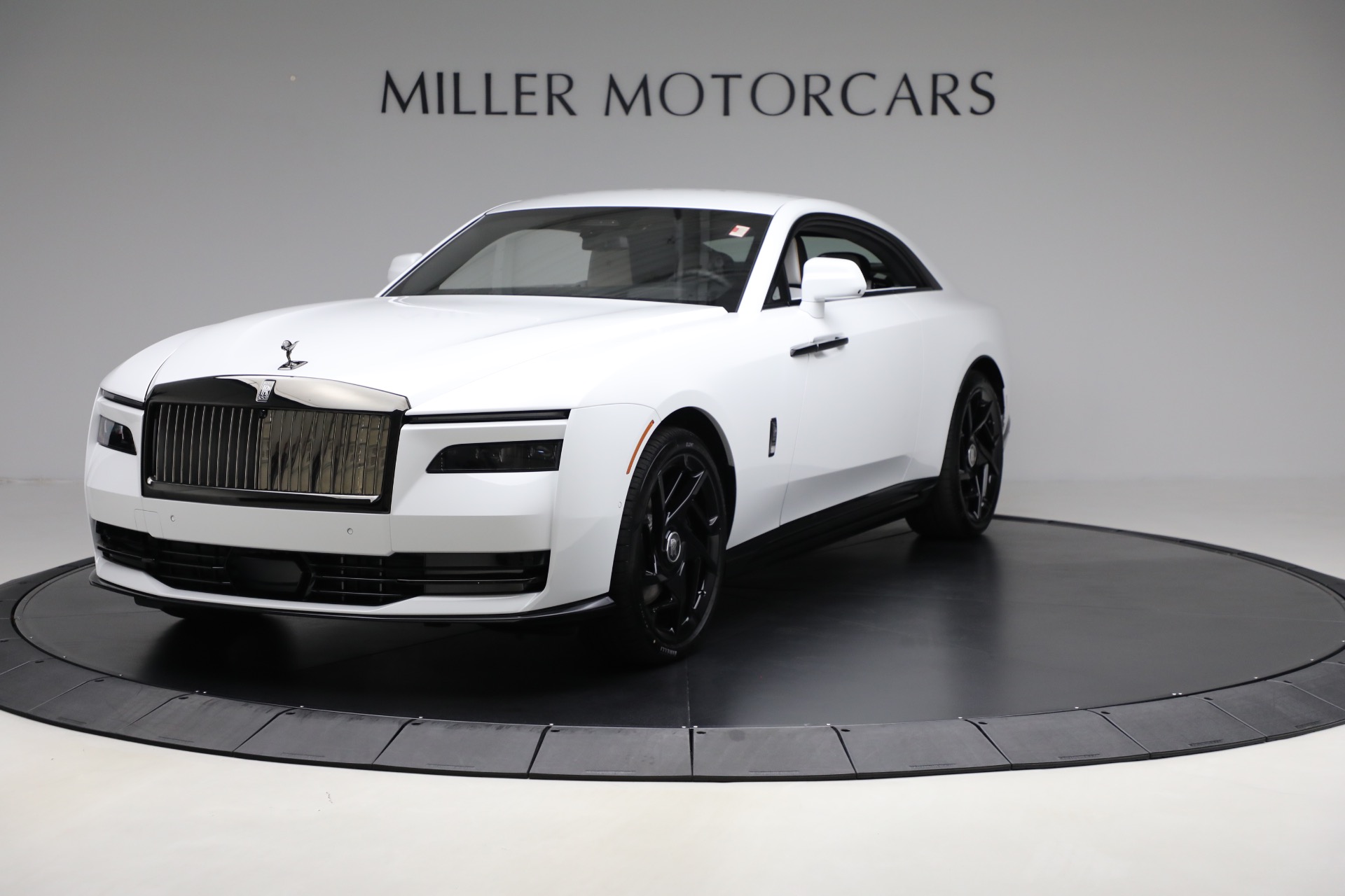 New 2025 Rolls-Royce Black Badge Spectre for sale $561,925 at Pagani of Greenwich in Greenwich CT 06830 1