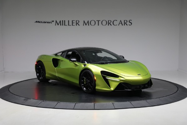 Used 2024 McLaren Artura Performance for sale Sold at Pagani of Greenwich in Greenwich CT 06830 11