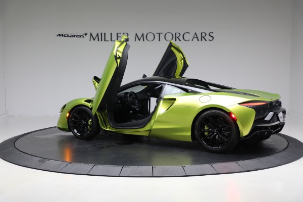 Used 2024 McLaren Artura Performance for sale Sold at Pagani of Greenwich in Greenwich CT 06830 16