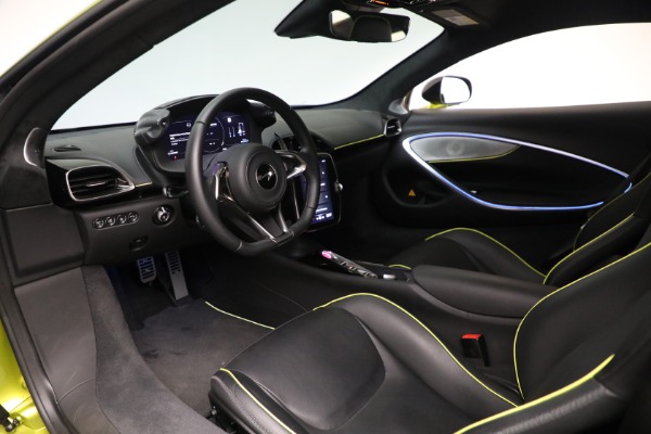 Used 2024 McLaren Artura TechLux for sale $191,900 at Pagani of Greenwich in Greenwich CT 06830 17