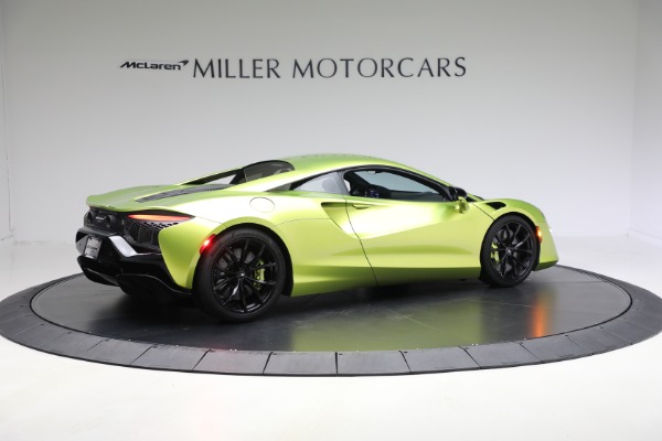 Used 2024 McLaren Artura TechLux for sale $191,900 at Pagani of Greenwich in Greenwich CT 06830 8