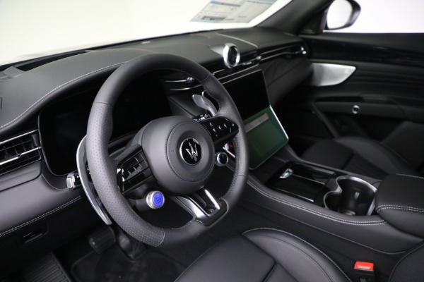 New 2025 Maserati Grecale Modena for sale Sold at Pagani of Greenwich in Greenwich CT 06830 23