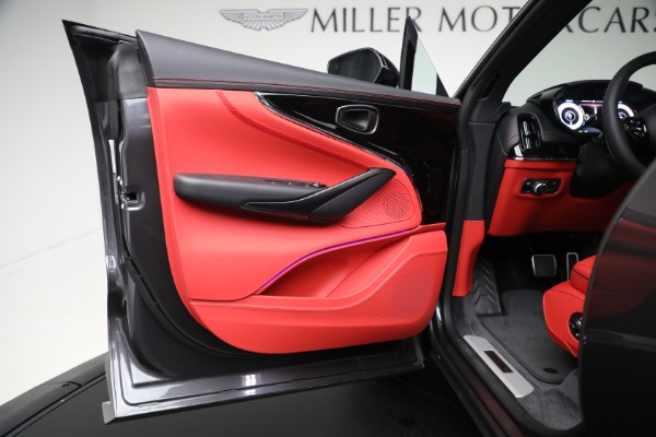New 2025 Aston Martin DBX 707 for sale $295,800 at Pagani of Greenwich in Greenwich CT 06830 17