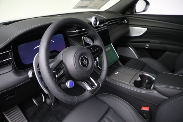 New 2025 Maserati Grecale Trofeo for sale Sold at Pagani of Greenwich in Greenwich CT 06830 15
