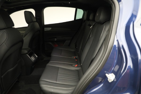 New 2025 Maserati Grecale Trofeo for sale Sold at Pagani of Greenwich in Greenwich CT 06830 22