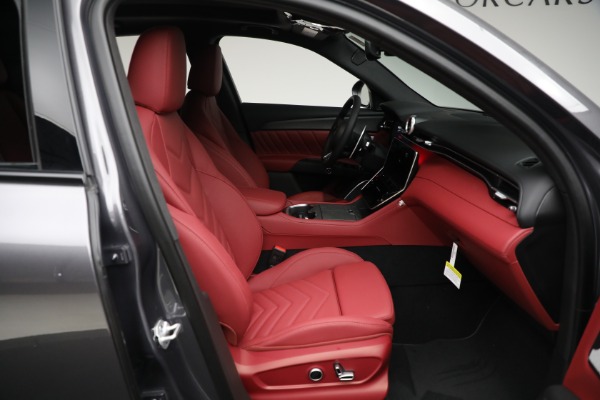 New 2025 Maserati Grecale Trofeo for sale $119,746 at Pagani of Greenwich in Greenwich CT 06830 18