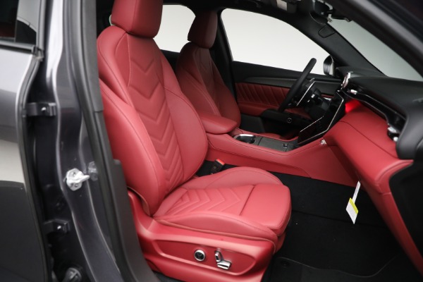 New 2025 Maserati Grecale Trofeo for sale $119,746 at Pagani of Greenwich in Greenwich CT 06830 19