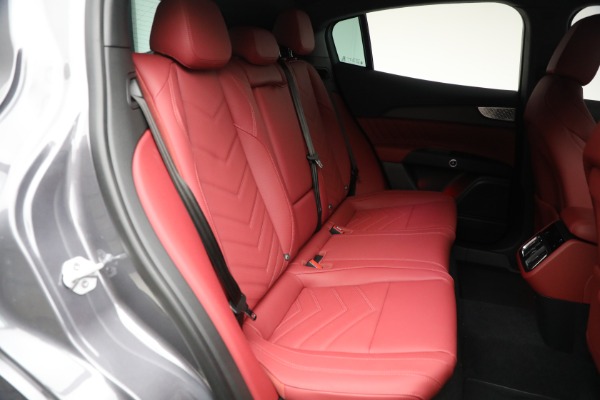 New 2025 Maserati Grecale Trofeo for sale $119,746 at Pagani of Greenwich in Greenwich CT 06830 21