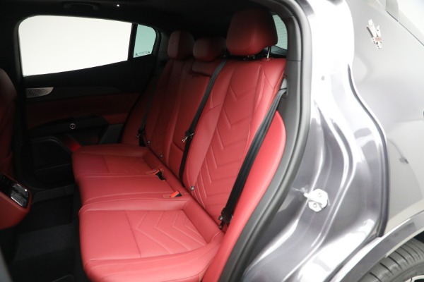 New 2025 Maserati Grecale Trofeo for sale $119,746 at Pagani of Greenwich in Greenwich CT 06830 23