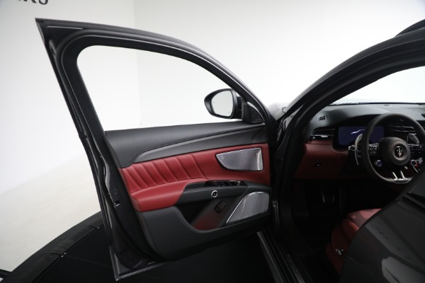 New 2025 Maserati Grecale Trofeo for sale $119,746 at Pagani of Greenwich in Greenwich CT 06830 25
