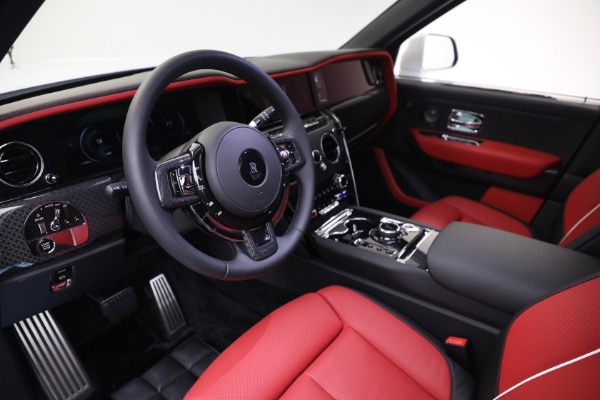 Used 2025 Rolls-Royce Black Badge Cullinan for sale $479,900 at Pagani of Greenwich in Greenwich CT 06830 18