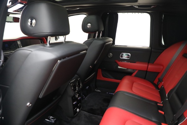 Used 2025 Rolls-Royce Black Badge Cullinan for sale $479,900 at Pagani of Greenwich in Greenwich CT 06830 26