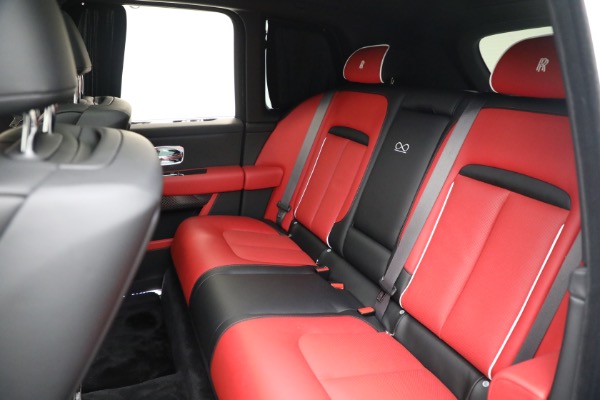 Used 2025 Rolls-Royce Black Badge Cullinan for sale $479,900 at Pagani of Greenwich in Greenwich CT 06830 27