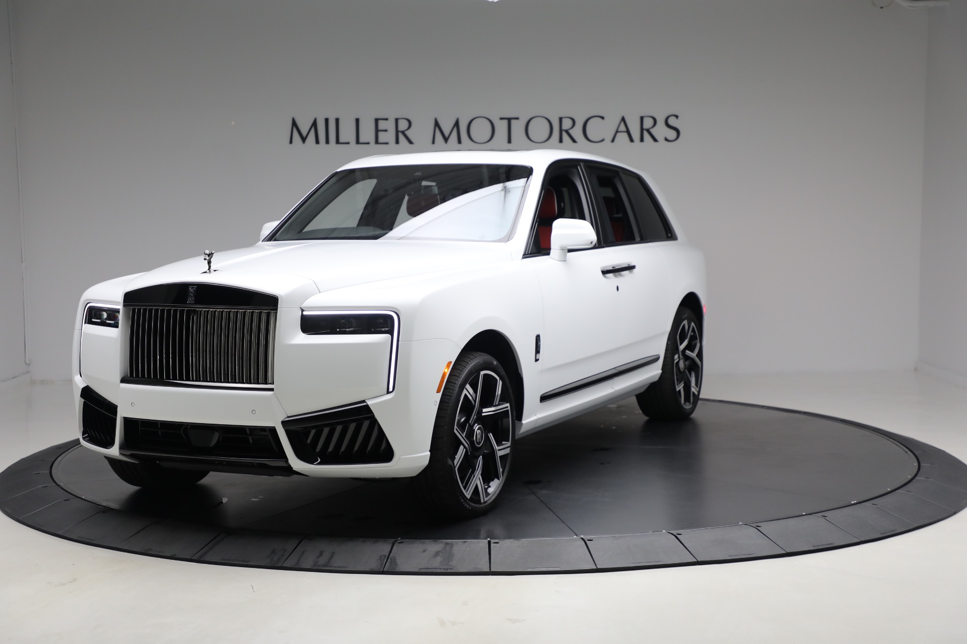 Used 2025 Rolls-Royce Black Badge Cullinan for sale $479,900 at Pagani of Greenwich in Greenwich CT 06830 1