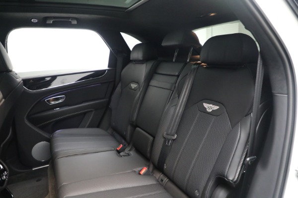Used 2023 Bentley Bentayga V8 for sale Sold at Pagani of Greenwich in Greenwich CT 06830 20