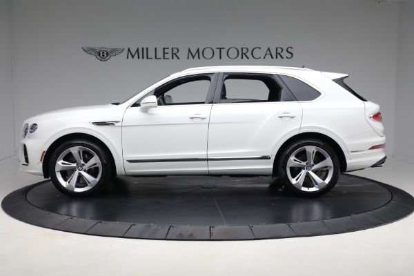 Used 2023 Bentley Bentayga V8 for sale Sold at Pagani of Greenwich in Greenwich CT 06830 3