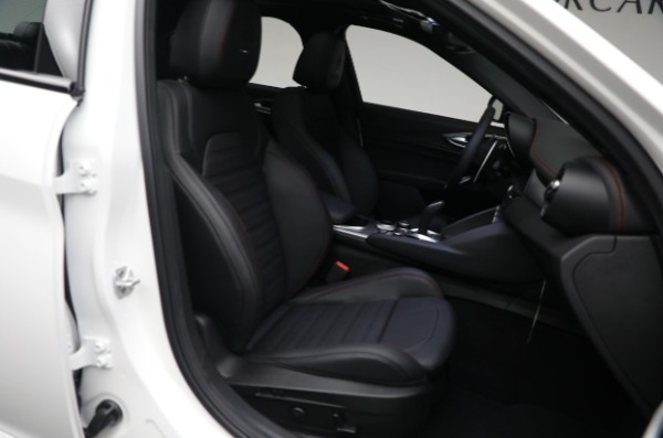 New 2025 Alfa Romeo Giulia Tributo Italiano for sale Sold at Pagani of Greenwich in Greenwich CT 06830 15