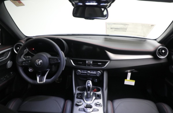 New 2025 Alfa Romeo Giulia Tributo Italiano for sale Sold at Pagani of Greenwich in Greenwich CT 06830 23