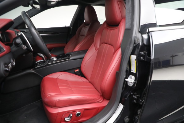 Used 2022 Maserati Ghibli Modena Q4 for sale Sold at Pagani of Greenwich in Greenwich CT 06830 13