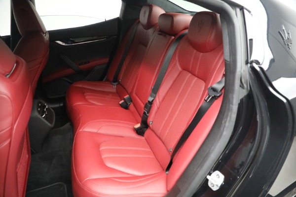 Used 2022 Maserati Ghibli Modena Q4 for sale Sold at Pagani of Greenwich in Greenwich CT 06830 17