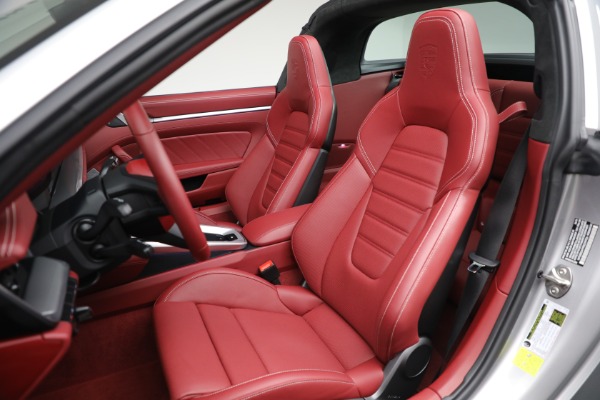 Used 2024 Porsche 911 Targa 4S for sale Sold at Pagani of Greenwich in Greenwich CT 06830 22