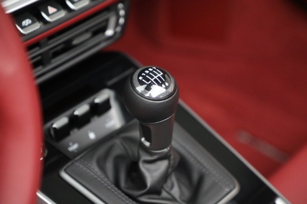 Used 2024 Porsche 911 Targa 4S for sale Sold at Pagani of Greenwich in Greenwich CT 06830 27