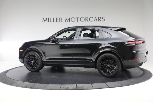 Used 2025 Porsche Cayenne Coupe for sale Sold at Pagani of Greenwich in Greenwich CT 06830 4