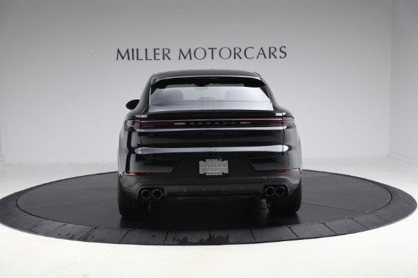 Used 2025 Porsche Cayenne Coupe for sale Sold at Pagani of Greenwich in Greenwich CT 06830 6