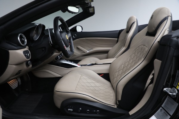 Used 2016 Ferrari California T for sale $122,900 at Pagani of Greenwich in Greenwich CT 06830 15
