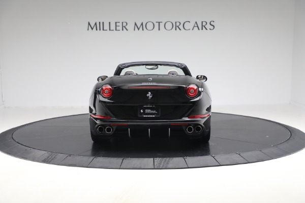 Used 2016 Ferrari California T for sale $122,900 at Pagani of Greenwich in Greenwich CT 06830 7