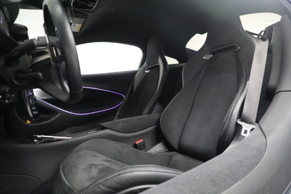 Used 2023 McLaren Artura Performance for sale $164,900 at Pagani of Greenwich in Greenwich CT 06830 13