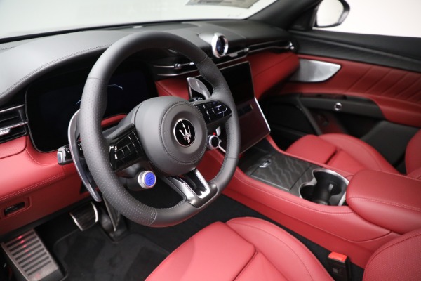 New 2025 Maserati Grecale for sale $83,405 at Pagani of Greenwich in Greenwich CT 06830 13
