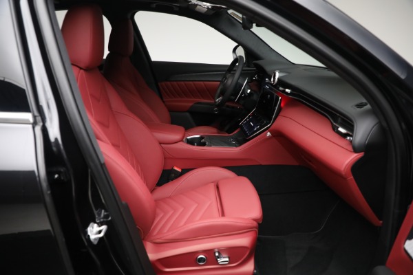 New 2025 Maserati Grecale for sale $83,405 at Pagani of Greenwich in Greenwich CT 06830 16