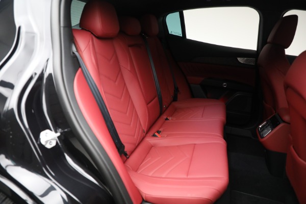 New 2025 Maserati Grecale for sale $83,405 at Pagani of Greenwich in Greenwich CT 06830 19