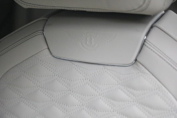New 2025 Bentley Flying Spur Speed for sale $301,900 at Pagani of Greenwich in Greenwich CT 06830 20