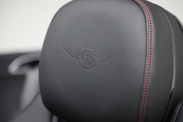 New 2025 Bentley Continental Black Edition for sale $333,700 at Pagani of Greenwich in Greenwich CT 06830 25