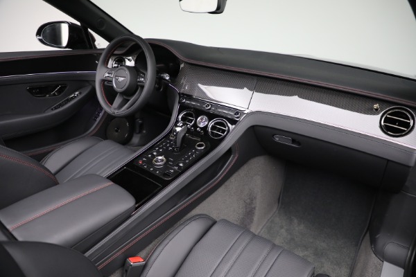 New 2025 Bentley Continental Black Edition for sale $333,700 at Pagani of Greenwich in Greenwich CT 06830 28