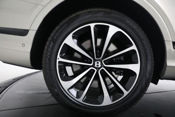 New 2025 Bentley Bentayga V8 for sale Sold at Pagani of Greenwich in Greenwich CT 06830 17