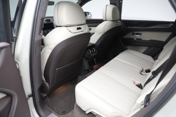 New 2025 Bentley Bentayga V8 for sale Sold at Pagani of Greenwich in Greenwich CT 06830 23