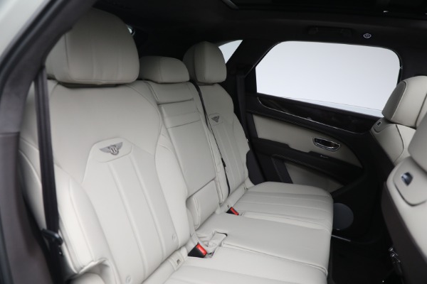 New 2025 Bentley Bentayga V8 for sale Sold at Pagani of Greenwich in Greenwich CT 06830 28