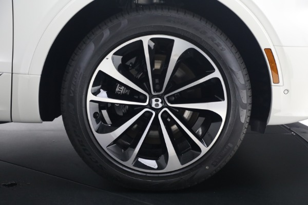 New 2025 Bentley Bentayga V8 for sale $199,900 at Pagani of Greenwich in Greenwich CT 06830 13