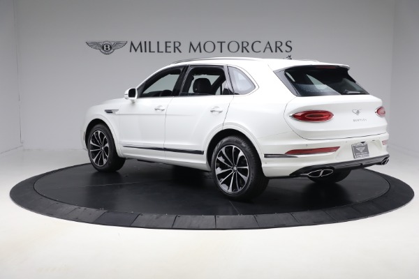 New 2025 Bentley Bentayga V8 for sale $199,900 at Pagani of Greenwich in Greenwich CT 06830 3