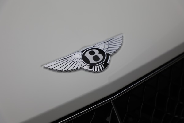 New 2025 Bentley Bentayga V8 for sale $199,900 at Pagani of Greenwich in Greenwich CT 06830 9
