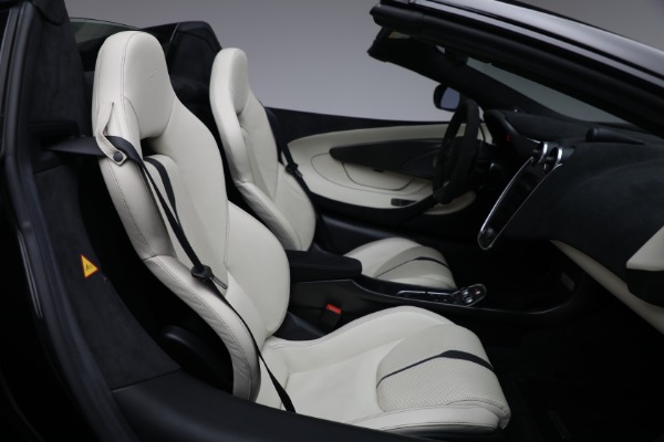 Used 2018 McLaren 570S Spider for sale Sold at Pagani of Greenwich in Greenwich CT 06830 25