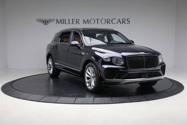 Used 2024 Bentley Bentayga EWB V8 for sale $204,900 at Pagani of Greenwich in Greenwich CT 06830 10